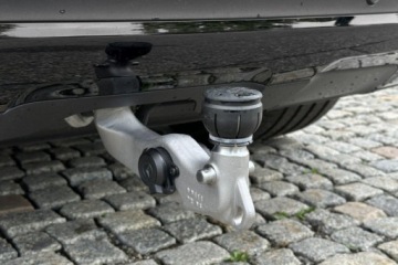 Mercedes GLE V167 SUV Facelifting 2.0 300d 269KM 2025 MERCEDES-BENZ GLE 300 d 4-Matic AMG Line 2.0 (269KM) 2025, zdjęcie 13