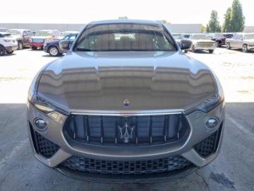 Maserati Levante 2019 Maserati Levante Sport 2019 3.0 Benzyna 345KM, zdjęcie 5