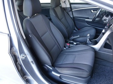 Hyundai i30 II Hatchback 5d 1.4 MPI 100KM 2012 Hyundai i30 1.4, zdjęcie 19