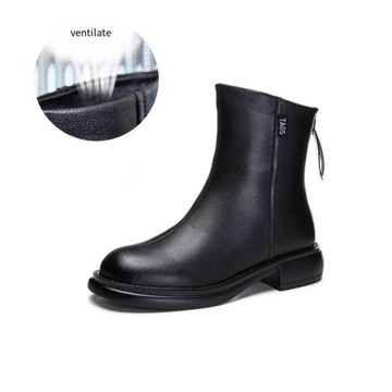 Новые винтажные женские ботильоны в британском стиле.