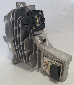 AUDI A3 8V MODUL LED DRL DEN PRAVÁ STRANA PRAVÝ 181566-02R BÍLÁ DESKA