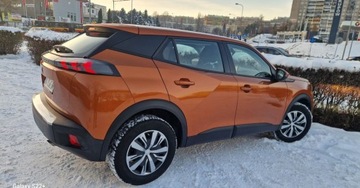 Peugeot 2008 II SUV 1.2 PureTech 100KM 2021 Peugeot 2008 90 Tkm - Bezwypadkowy - Navi - Grzane fotele 1.2 Benzyna 101KM, zdjęcie 31