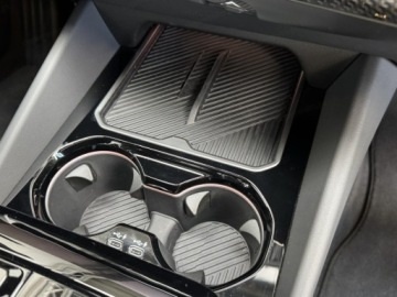 BMW Seria 5 G90-91 Touring 2.0 520d 197KM 2025 BMW Seria 5 Touring 520d xDrive Sport Combi 2.0 (197KM) 2025, zdjęcie 11