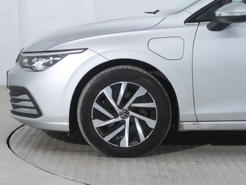 Volkswagen Golf VIII Hatchback Plug-In-Hybrid 1.4 TSI 204KM 2022 VW Golf 1.4 TSI eHybrid, Salon Polska, zdjęcie 12