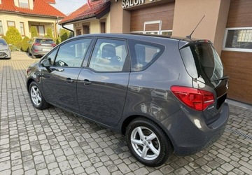 Opel Meriva II Mikrovan Facelifting 1.4 Twinport ECOTEC 100KM 2016 Opel Meriva 1,4 100KM Klimatyzacja 2xPDC 1Wlasciciel 1.4 Benzyna 100KM, zdjęcie 9