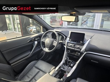 Mitsubishi Eclipse Cross SUV PHEV 2.4 188KM 2023 Mitsubishi Eclipse Cross PHEV Instyle Plus + OPONY ZIMOWE, zdjęcie 8