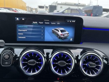 Mercedes Klasa A W177/V177 Sedan Facelifting 1.3 200 163KM 2023 Mercedes-Benz A 200 A 200 Limuzyna/ Stylizacja AMG, zdjęcie 26