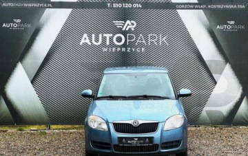 Skoda Fabia II Hatchback 1.2 i HTP 12V 70KM 2009 Skoda Fabia Zapraszamy na ogledziny i jazde probna. Gorzow Wlkp. 1.2, zdjęcie 6