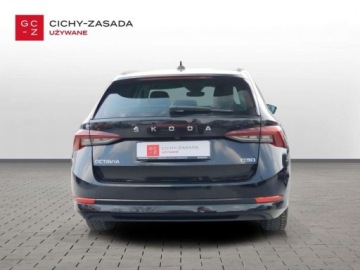 Skoda Octavia IV Liftback 1.5 TSI EVO 150KM 2022 Skoda Octavia 1.5 Benzyna 150KM, zdjęcie 5