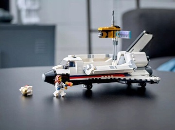 LEGO CREATOR 31117 PRZYGODA W PROMIE KOSMICZNYM