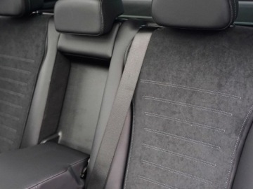 Mercedes GLC C254/X254 Coupe 2.0 220d 197KM 2026 MERCEDES-BENZ GLC 220 d 4-Matic AMG Line 2.0 (197KM) 2026, zdjęcie 11