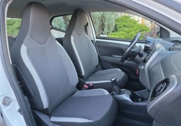 Toyota Aygo II Hatchback 3d Facelifting 1.0 VVT-i 72KM 2021 Toyota Aygo Toyota Aygo 1.0 VVT-i X-play Benzyna 72KM, zdjęcie 19