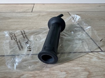 Ручка рулевого управления с подогревом ПРАВАЯ ГАЗОВАЯ РУЧНАЯ BMW K21 R nineT 7714238