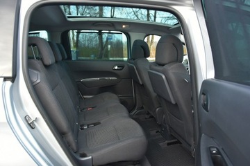 Peugeot 5008 I Minivan Facelifting 2.0 HDi 150KM 2015 Peugeot 5008 2.0HDi 150KM Manual 2015r. Salon 7os., zdjęcie 29