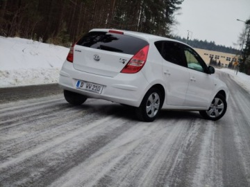 Hyundai i30 I Hatchback 1.4 109KM 2009 Hyundai i30 I 1.4 Benzyna 109KM Manual, zdjęcie 26
