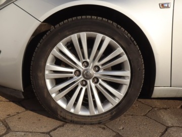 Opel Insignia I Sports Tourer 2.0 CDTI ECOTEC 130KM 2013 Opel Insignia 2.0 CDTI, Salon Polska, Serwis ASO, zdjęcie 12