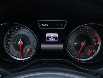 Mercedes GLA I Off-roader 1.6 180 122KM 2016 Mercedes GLA GLA 180, Salon Polska, Serwis ASO, zdjęcie 10