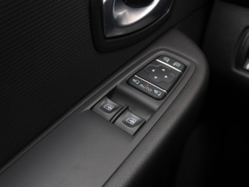 Renault Clio IV Hatchback 5d Facelifting 0.9 TCe 90KM 2019 Renault Clio 0.9 TCe, VAT 23%, Klima, Tempomat, zdjęcie 16