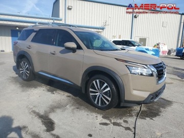 Nissan Pathfinder III 2024 Nissan Pathfinder 2024 Nissan Pathfinder PLATINUM 3.5 Benzyna 284KM