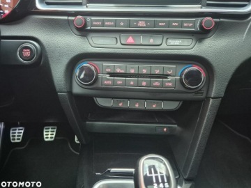 Kia Proceed Shooting Brake 1.6 CRDi SCR 136KM 2019 Kia ProCeed GT-Line, zdjęcie 32