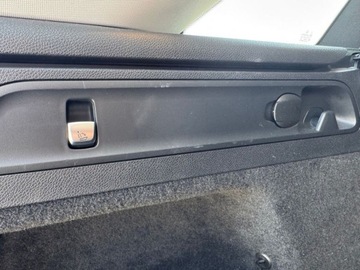 Mercedes GLC C254/X254 2022 Mercedes-Benz GLC 2.0 Benzyna 197KM, zdjęcie 17