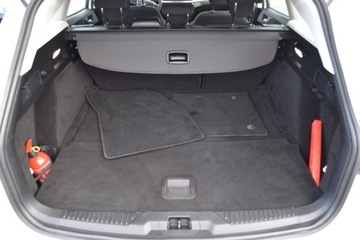 Ford Focus IV Kombi Facelifting 1.0 EcoBoost 125KM 2023 Ford Focus SalonPL 1.0 125KM Combi Titanium Climatronic Tempomat LED VAT23, zdjęcie 32