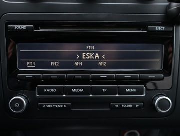 Volkswagen Touran II 2.0 TDI 140KM 2012 VW Touran 2.0 TDI, DSG, 7 miejsc, Klima, zdjęcie 11