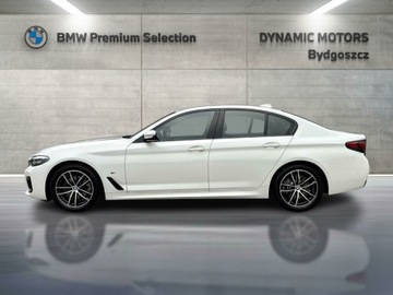 BMW Seria 5 G30-G31 Limuzyna Facelifting 2.0 518d 150KM 2023 BMW 518 BMW 518d 150 KM NISKI PRZEBIEG !!! M-Pakie, zdjęcie 1