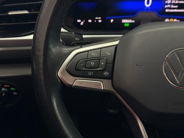 Volkswagen T-Roc I SUV Facelifting 1.5 TSI ACT 150KM 2023 Volkswagen T-Roc Life / Podgrzewane fotele / Kamer, zdjęcie 19