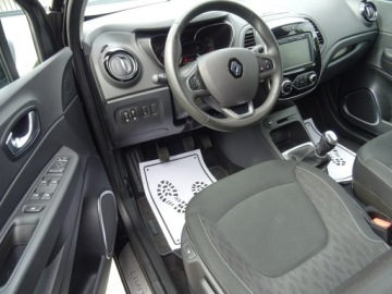 Renault Captur I Crossover Facelifting 0.9 Energy TCe 90KM 2019 Renault Captur 0.9 TCe Limited, dwukolorowe nadwozie, zdjęcie 9