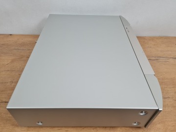 Marantz NA7004 — сетевой плеер/стример