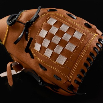 Бейсбольные перчатки с защитной защитой для детей и взрослых.