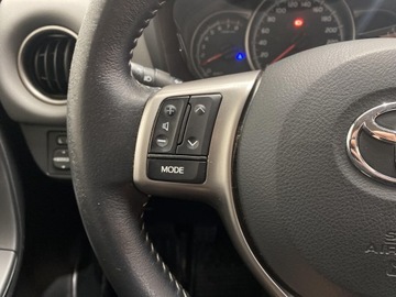 Toyota Yaris III Hatchback 5d Facelifting 1.0 VVT-i 69KM 2014 Toyota Yaris 1.0 Active III (2011-2019) Toyota Yar, zdjęcie 12