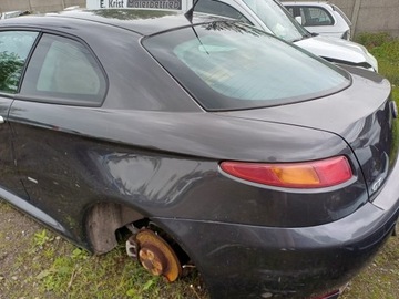 ALFA ROMEO GT 04R ČTVRTKA BLATNÍK LEM LEVÝ ZADNÍ