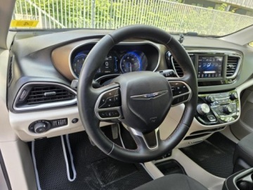 Chrysler Pacifica II 2018 chrysler pacifica Instalacja gazowa LPG, Mały przebieg, 7 osób, Touring+, zdjęcie 9
