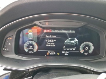 Audi Q8 2023 Audi Q8 Premium 2023 3.0l 3.0 Benzyna 335KM, zdjęcie 9