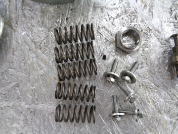 TRIUMPH DAYTONA 675 зацепился за корзину 06-12