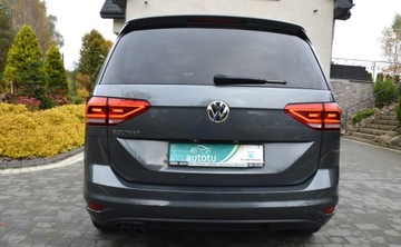 Volkswagen Touran III 2.0 TDI 150KM 2019 Volkswagen Touran 2,0 TDI 150 KM FULL LED HIGH-LINE Alcantara Nawigacja 2.0, zdjęcie 5