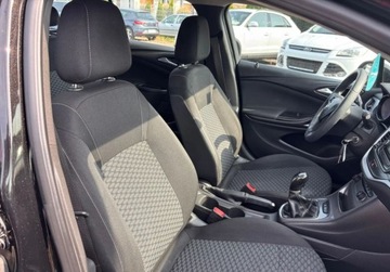 Opel Astra K Sports Tourer 1.4 Twinport 100KM 2016 Opel Astra 1.4B 101KM klima ksiazka bezwypadek ledy 1.4 Benzyna 100KM, zdjęcie 13