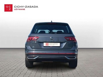 Volkswagen Tiguan II SUV Facelifting 2.0 TDI 200KM 2022 Volkswagen Tiguan 2.0 TDI 200KM 4x4 Elegance DSG MatrixACCSkoraKameraVAT23, zdjęcie 5