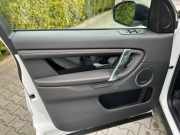 Land Rover Discovery Sport SUV Facelifting 2.0 P I4 250KM 2022 Land Rover Discovery Sport 249 KM Sport,R-Dynamic, zdjęcie 28