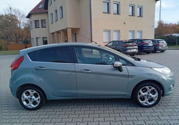 Ford Fiesta VII Van 1.6 Duratorq TDCi 90KM 2009 Ford Fiesta Zarejestrowany - ubezpieczony - 1,6 - 90 KM 1.6 Diesel 90KM, zdjęcie 6