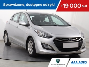 Hyundai i30 II Hatchback 3d 1.4 100KM 2013 Hyundai i30 1.4 CVVT, Salon Polska