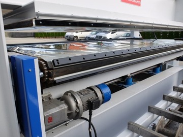 SIMIMPIANTI 12/23 проходной полочный пресс + ПРИЕМНО-СЕРВИРОВОЧНЫЙ СТОЛ