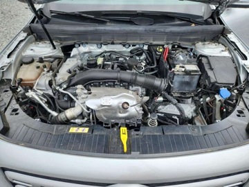 Mercedes GLB 2020 Mercedes-Benz GLB 250 4Matic 2020 2.0l 2.0 Benzyna 221KM, zdjęcie 6