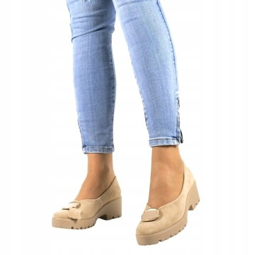 BUTY NA KOTURNIE ZE SKÓRY ELEGANCKIE PIĘKNY KOLOR BEŻOWY MODNE