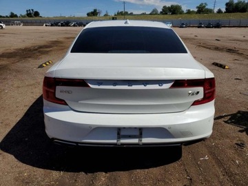 Volvo S90 II 2018 Volvo S90 T6 Momentum 2018 2.0l 2.0 Benzyna 316KM, zdjęcie 2