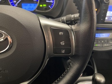 Toyota Yaris III Hatchback 5d Facelifting Hybrid 100KM 2015 Toyota Yaris Hybrid 100 Premium III (2011-2019) To, zdjęcie 13