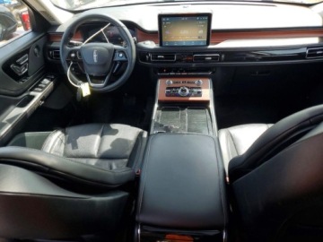 Lincoln Aviator 2023 Lincoln Aviator Reserve 2023 3.0 Benzyna 400KM, zdjęcie 8