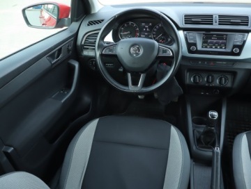 Skoda Fabia III Hatchback 1.0 MPI 75KM 2016 Skoda Fabia 1.0, Salon Polska, GAZ, Klima, zdjęcie 6